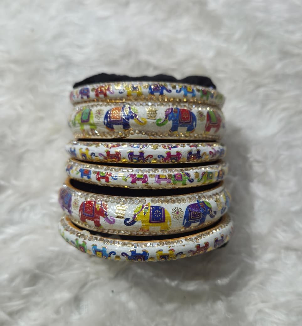 Rajwadi Bangles Set image 2